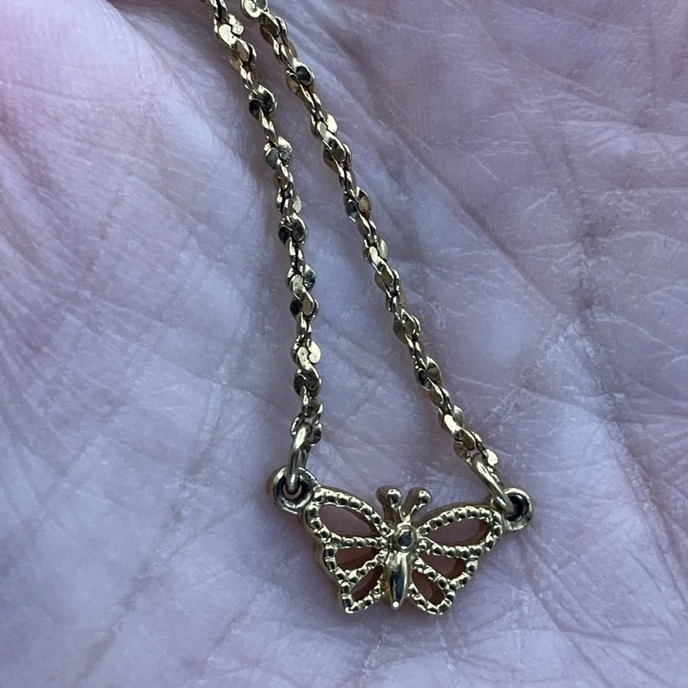 Vtg Avon Butterfly Chain Bracelet Dainty Minimalist Jewelry 6.5